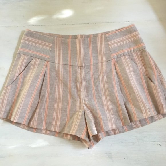 Free People Stripe High Waist Pleated Austin Short - Picture 6 of 12
